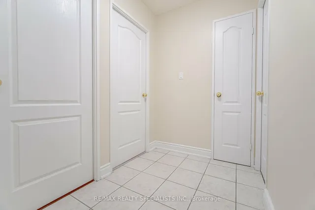 Additional image 18 of 370 Dixon Rd Unit 915