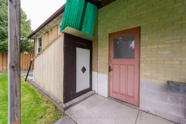 Additional image 20 of 226 Pleasant Ave