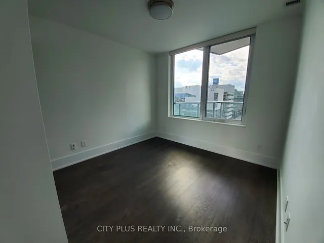 Additional image 9 of 15 Merchants' Wharf Unit 841