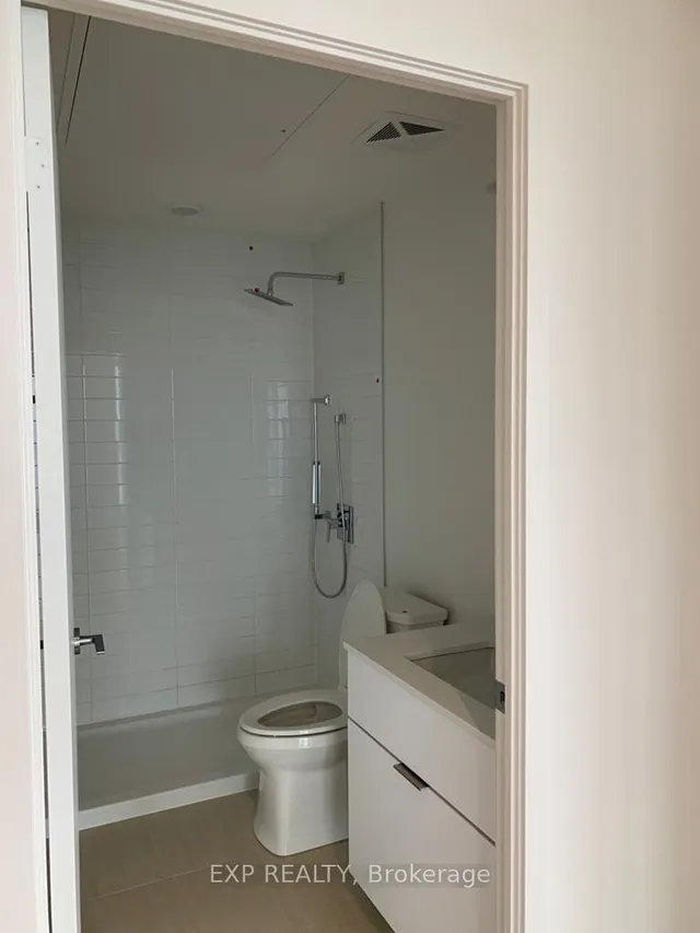 Additional image 16 of 20 Lombard St Unit 4011