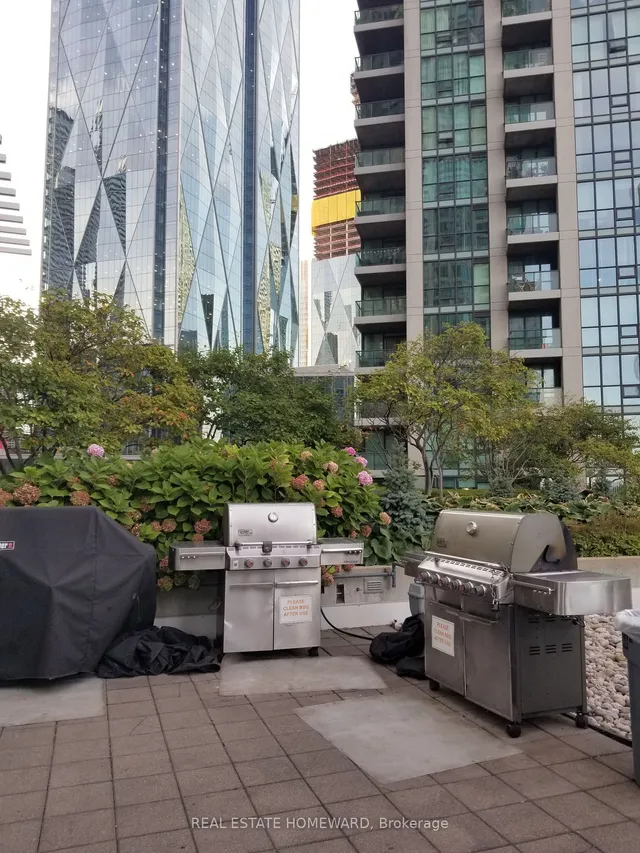 Additional image 24 of 33 Bay St Unit 302