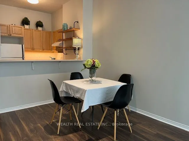 Additional image 18 of 7 King St Unit 1612