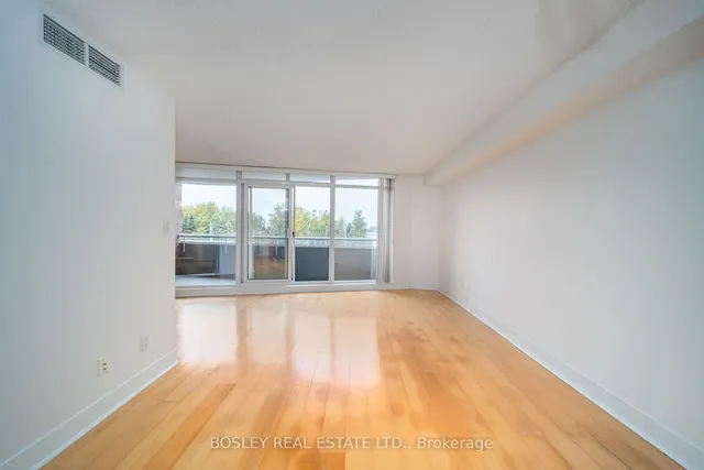 Additional image 2 of 550 Queens Quay Unit 318