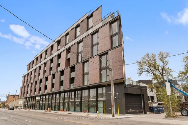 Additional image 2 of 2625 Dundas St Unit 404