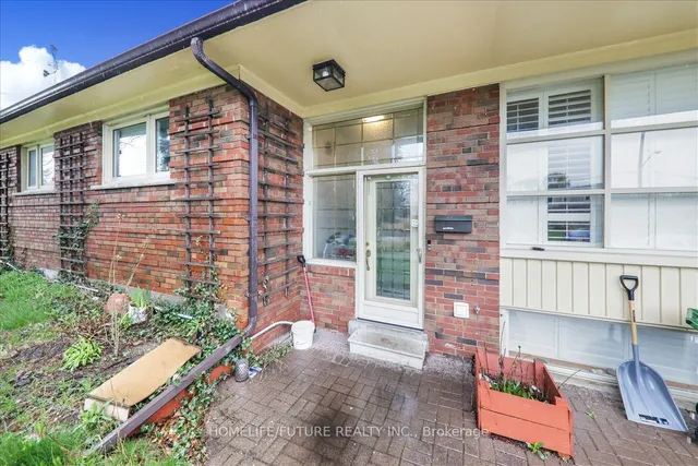 Additional image 4 of 8 Bonacres Ave