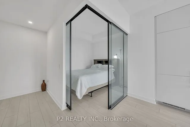 Additional image 18 of 55 Charles St Unit 2604