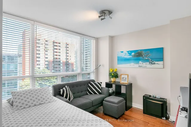 Additional image 11 of 43 Eglinton Ave Unit 1009