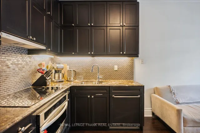 Additional image 15 of 22 Leader Lane Unit 534