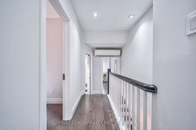 Additional image 18 of 82 Wolseley St