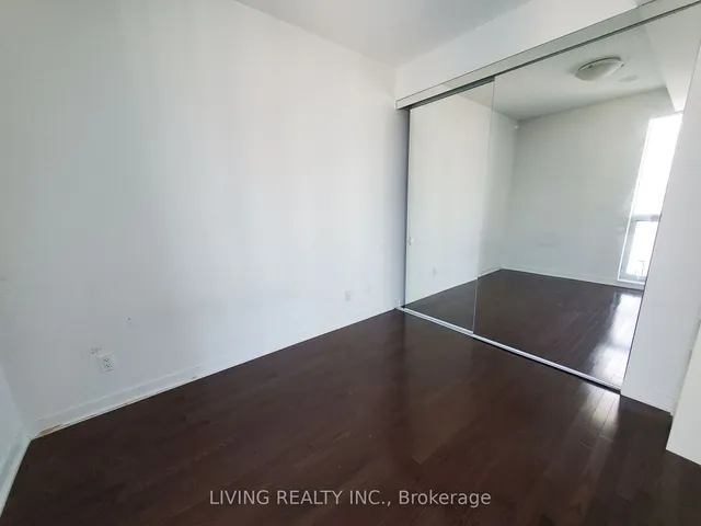 Additional image 4 of 770 Bay St Unit 1905