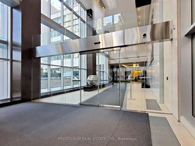 Additional image 4 of 388 Yonge St Unit 6901