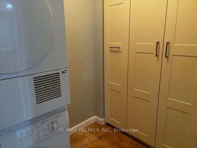 Additional image 15 of 225 Davenport Rd Unit 610