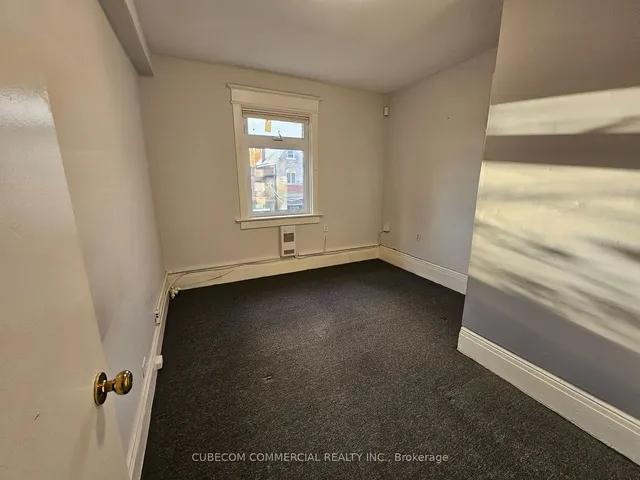 Additional image 15 of 469 Pape Ave