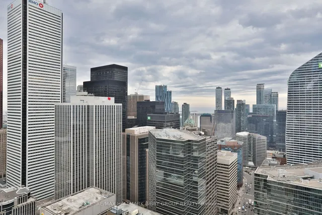 Additional image 32 of 180 University Ave Unit 4707