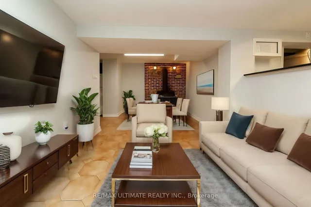 Additional image 11 of 421 Grace St