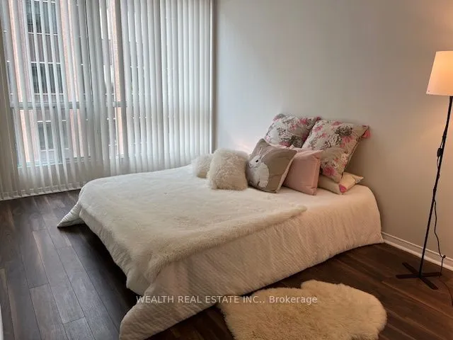 Additional image 21 of 7 King St Unit 1612