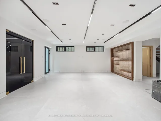 Additional image 34 of 60 Alexandra Wood