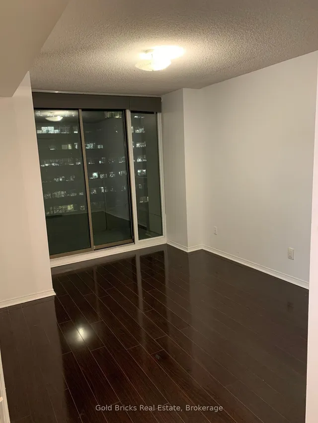 Additional image 5 of 750 Bay St Unit 2009