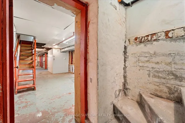 Additional image 34 of 1309 King St