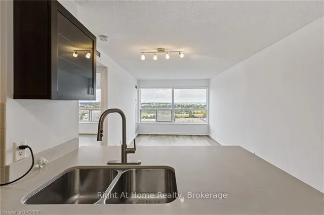 Additional image 16 of 36 LEE CENTRE Dr Unit 1601