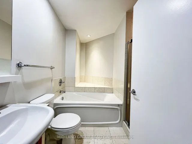 Additional image 9 of 8 York St Unit 2705