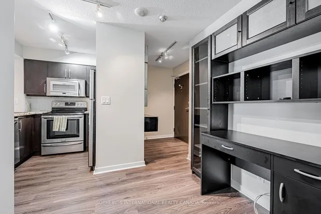 Additional image 5 of 76 Shuter St Unit 802