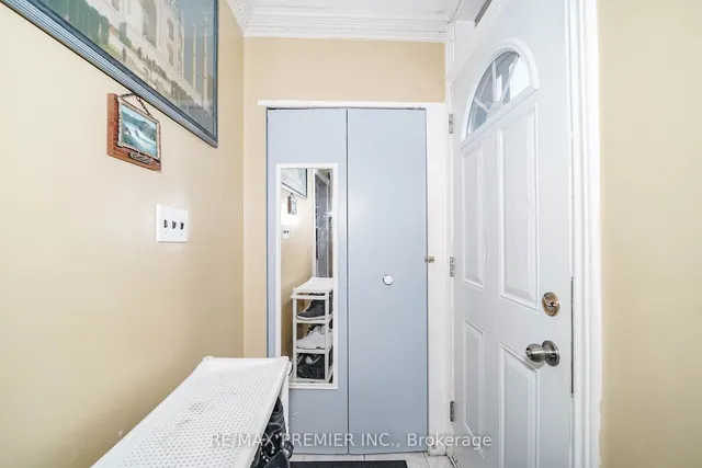 Additional image 3 of 2901 Jane St Unit 89