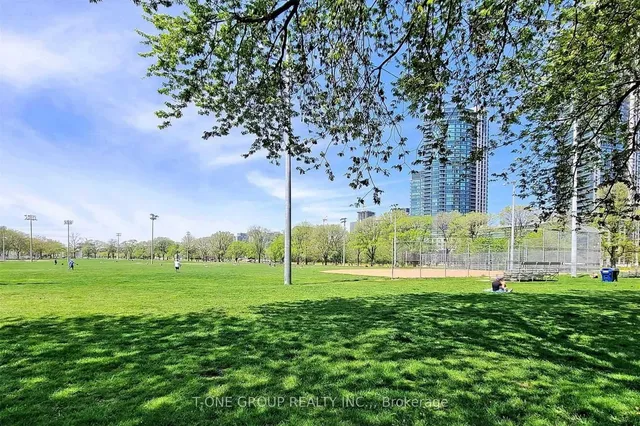 Additional image 27 of 35 Bastion St Unit 1720