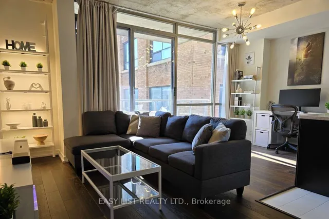 Additional image 4 of 36 Charlotte St Unit 501