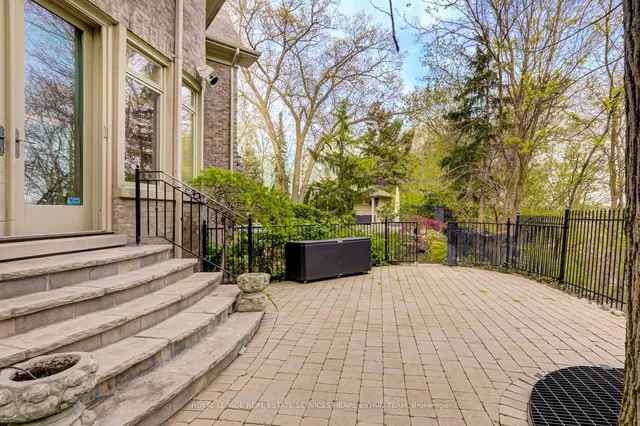 Additional image 36 of 55 Valecrest Dr