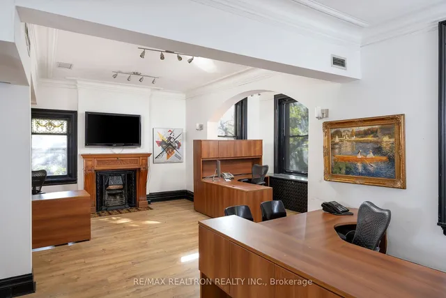 Additional image 24 of 37 Madison Ave