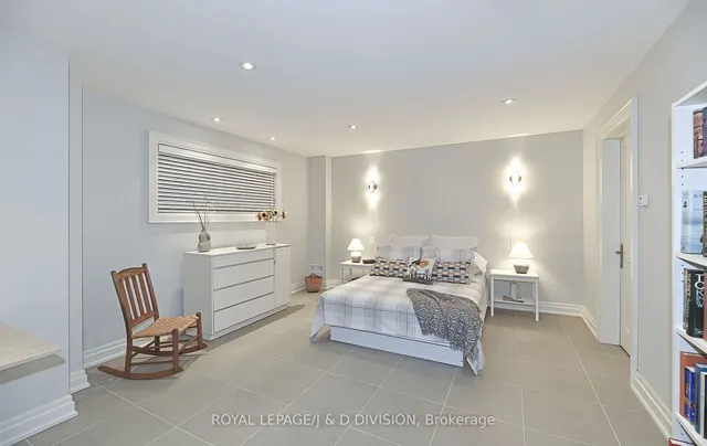 Additional image 32 of 8 Brynhurst Crt