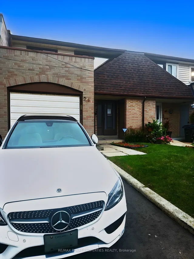 Additional image 2 of 11 Livonia Pl Unit 24