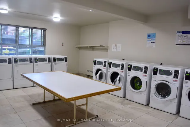 Additional image 24 of 270 Palmdale Dr Unit 310