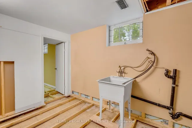 Additional image 36 of 22 Denver Pl