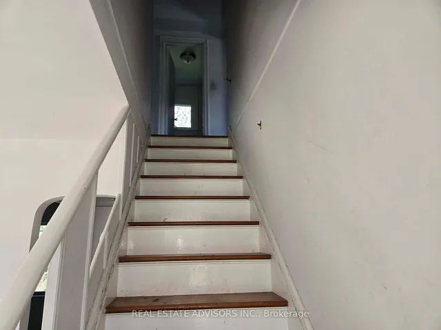 Additional image 23 of 46 Devondale Ave