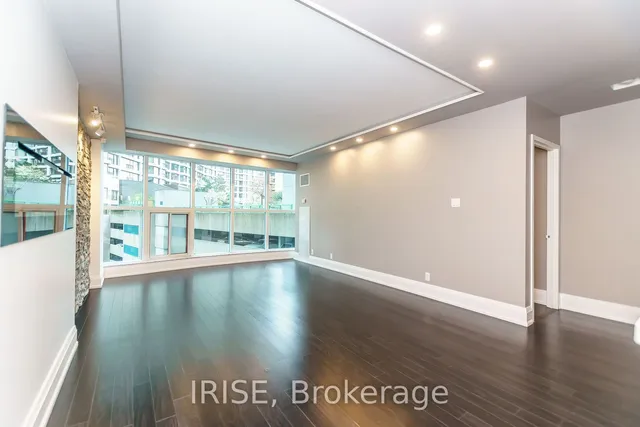 Additional image 6 of 77 Harbour Sq Unit 806