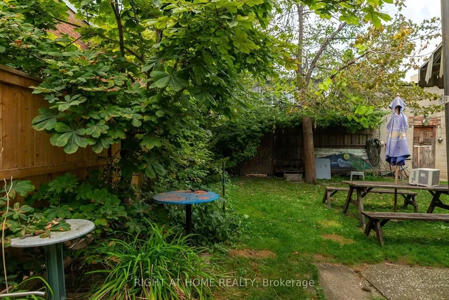 Additional image 24 of 28 D'arcy St