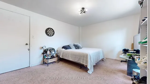 Additional image 21 of 11 Livonia Pl Unit 18