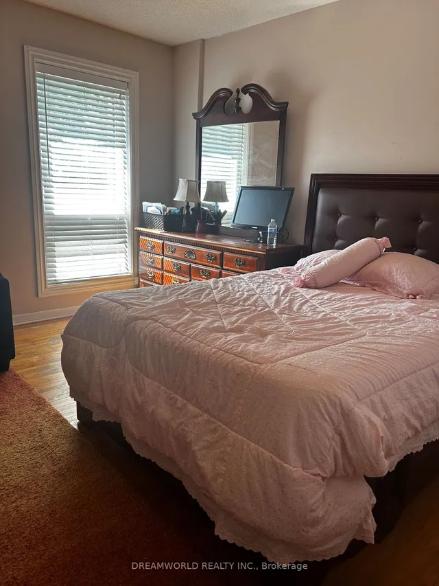 Primary image of 50 Grandravine Dr Unit 8