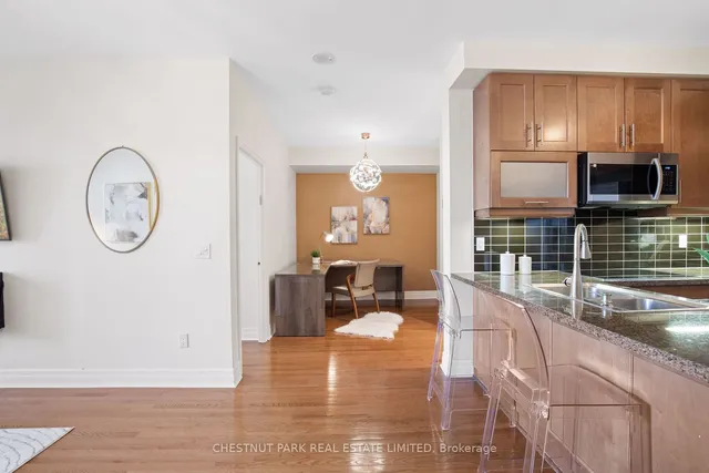 Additional image 9 of 35 Balmuto St Unit 1910