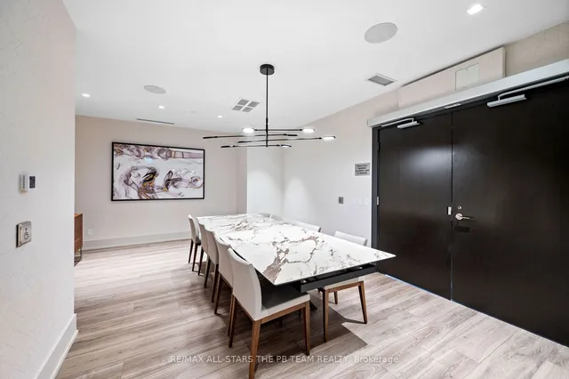 Additional image 36 of 286 Main St Unit 516