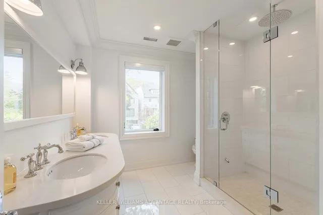 Additional image 10 of 37 Farnham Ave