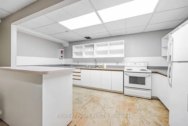 Additional image 5 of 2050 Bridletowne Circ Unit 911