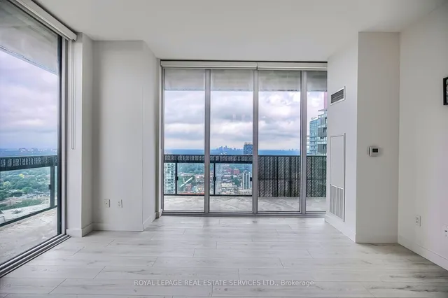 Additional image 10 of 8 Eglinton Ave Unit 2705