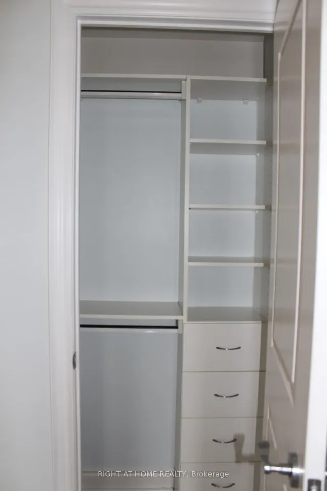 Additional image 11 of 16 Brookers Lane Unit 204