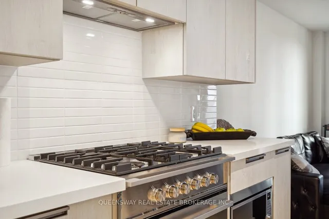 Additional image 4 of 160 Kingsway Cres Unit 307