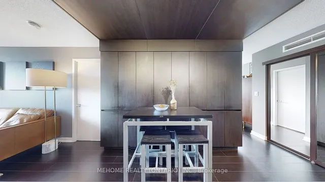 Additional image 12 of 15 Iceboat Terr Unit 1902