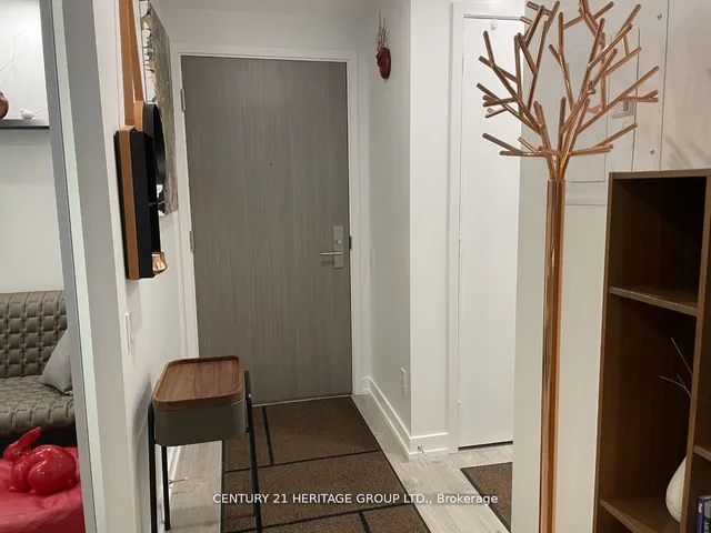 Additional image 3 of 161 Roehampton Ave Unit 3111