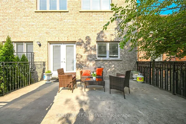 Additional image 40 of 1084B Kipling Ave